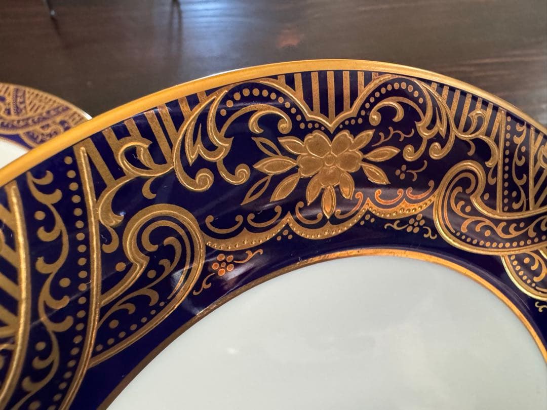 ノリタケスタジオコレクション金彩瑠璃色皿21㎝5枚セットSakuraです！