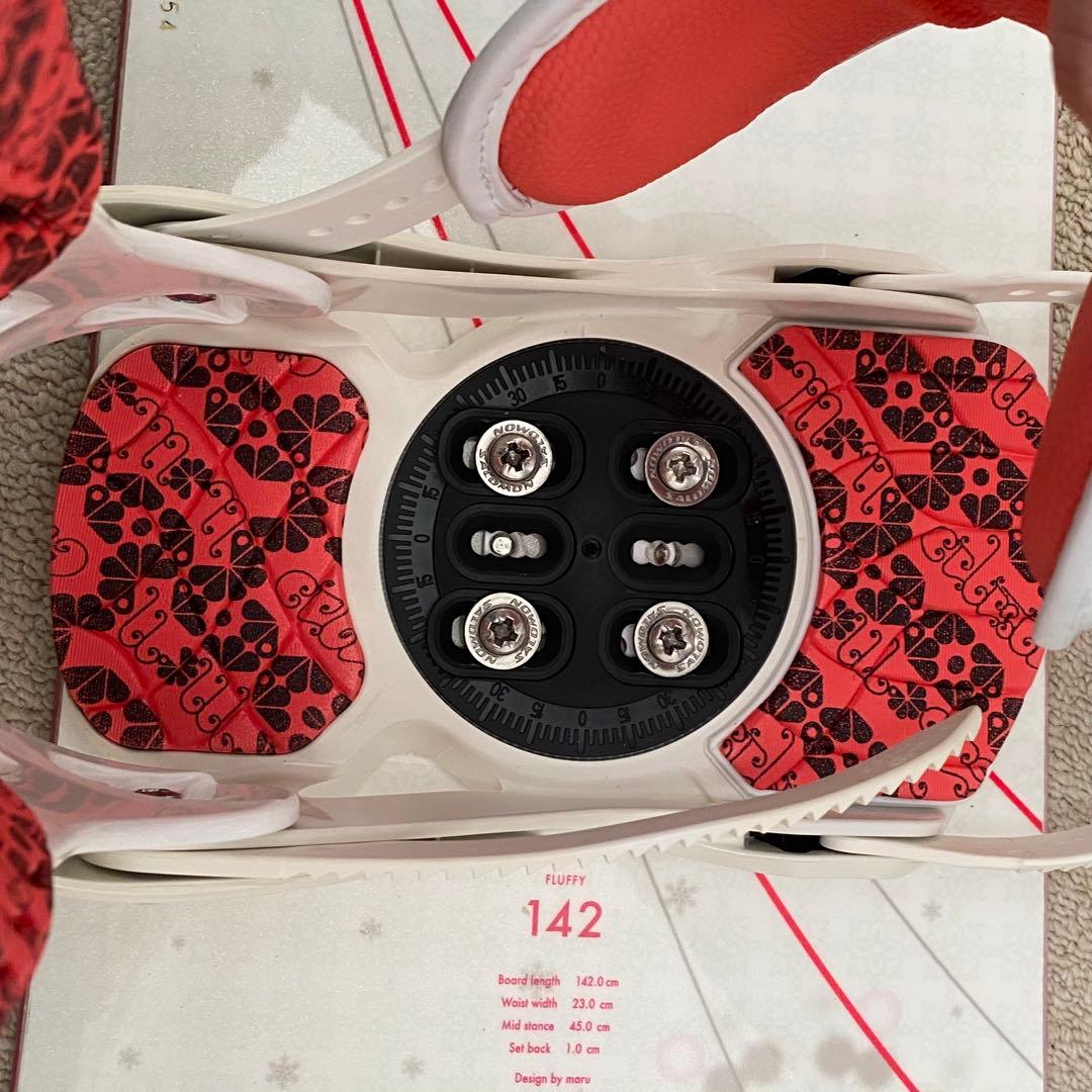142 未使用　ドット柄　初級　スノーボード　板　SALOMON ビンディング