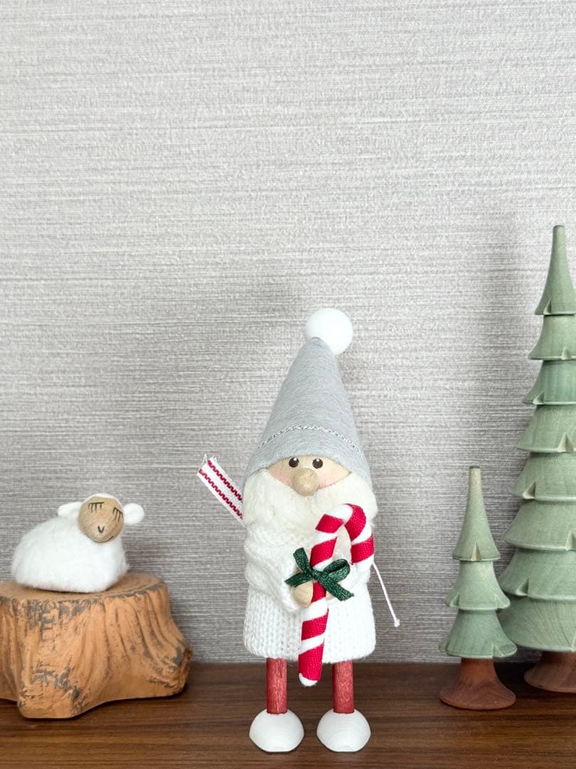 ノルディカニッセ 伊勢丹限定2025 キャンディーケインを持ったサンタ