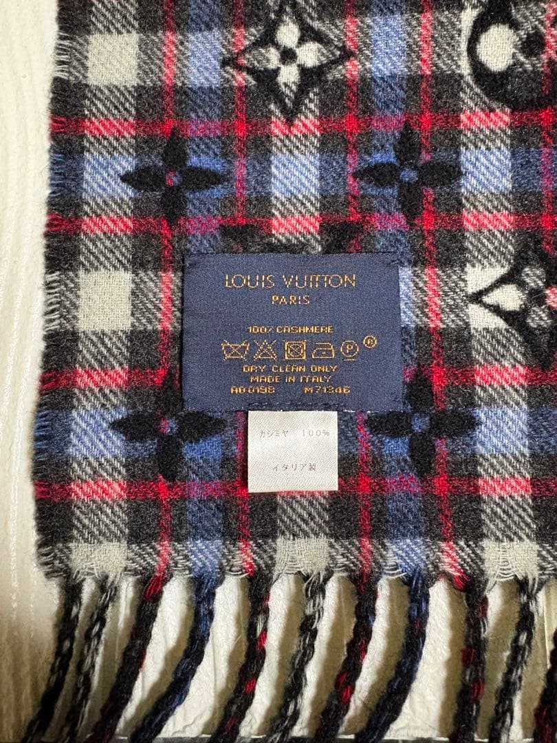 ルイヴィトン マフラー　モノグラム　グラディエントタータン