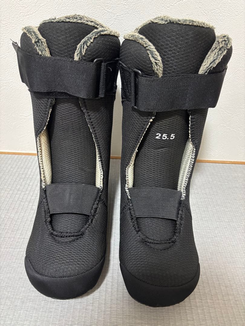 クロスファイブ OMNI-BOA スノーボードブーツ