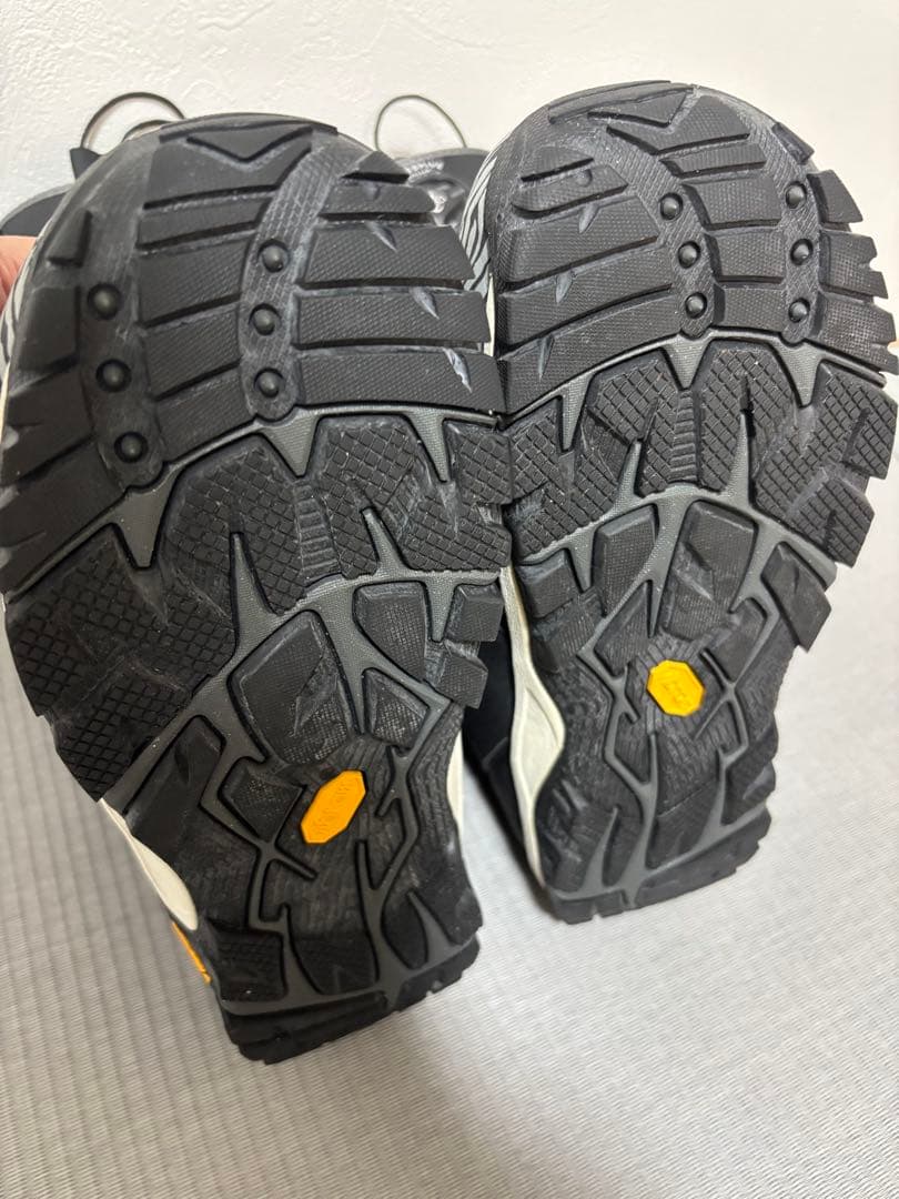 クロスファイブ OMNI-BOA スノーボードブーツ