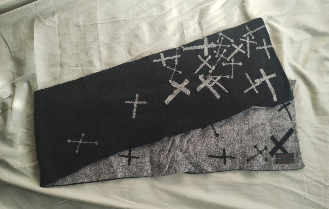 UNDERCOVER アンダーカバー 魔女期 超名作クロス柄リバーシブルマフラー