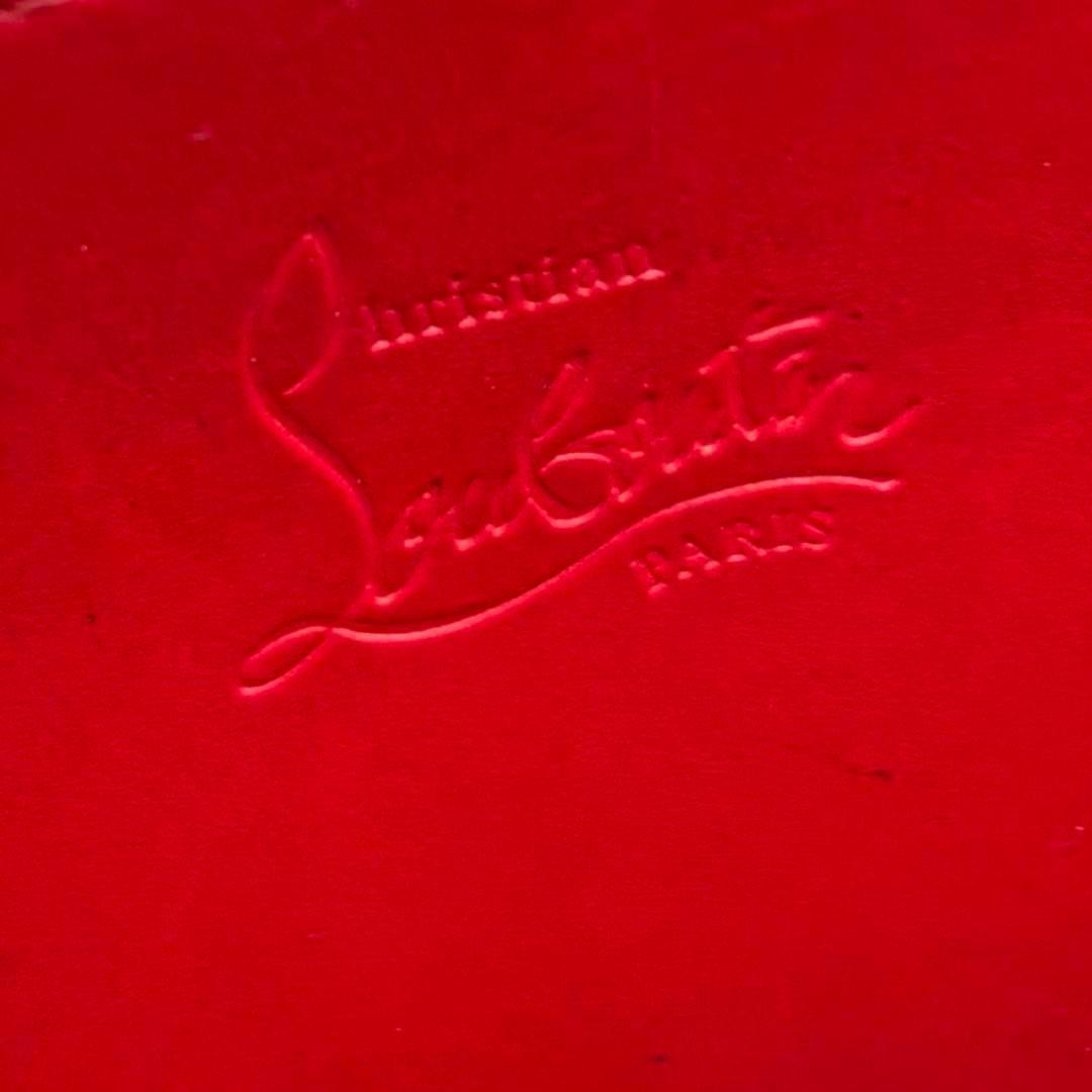 クリスチャンルブタン 長財布 ラウンドファスナー スタッズ ブラック