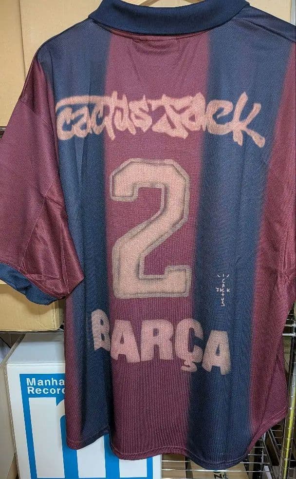 バルセロナ　シャツ　ユニフォーム