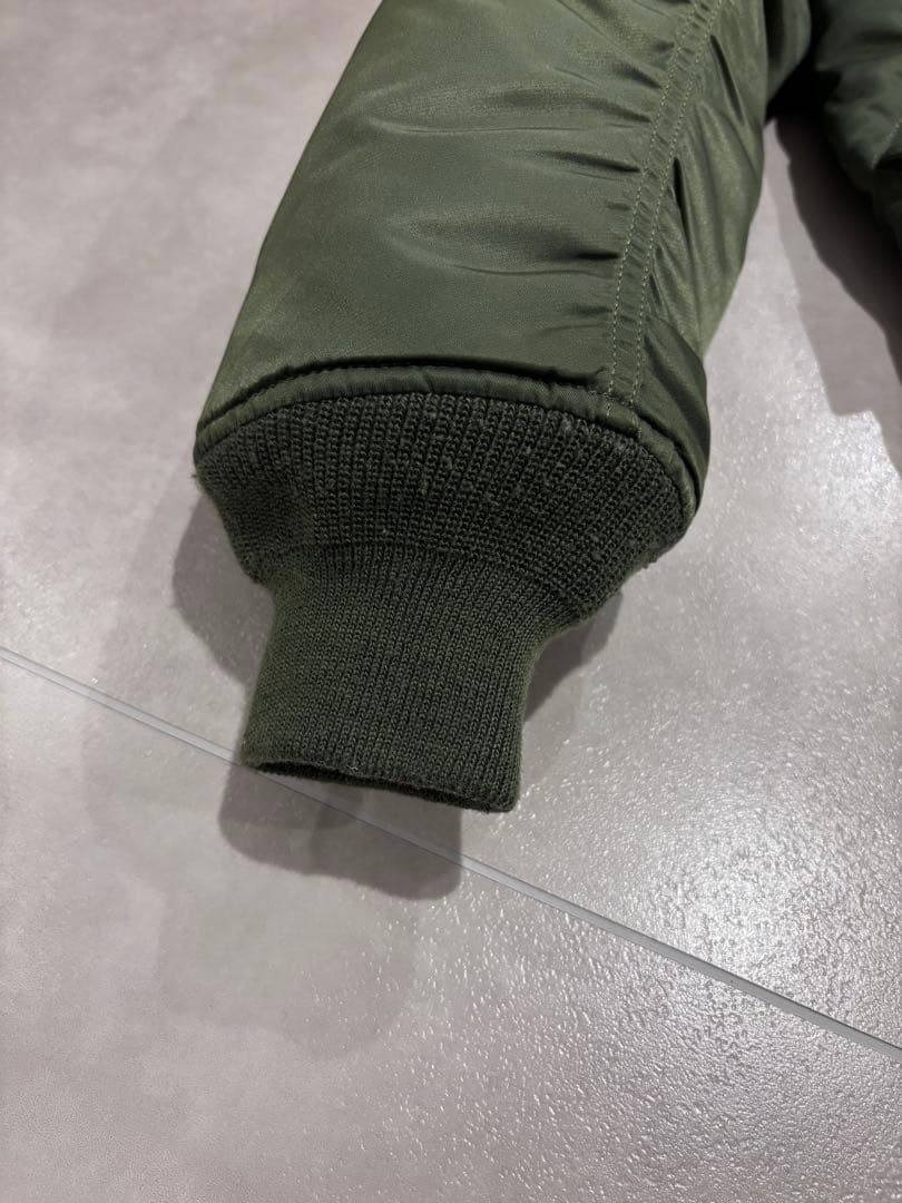 AVIREX Alpha Industries MA-1 フライトジャケット