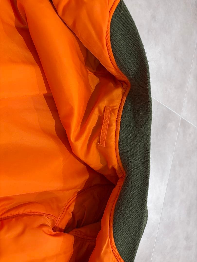 AVIREX Alpha Industries MA-1 フライトジャケット