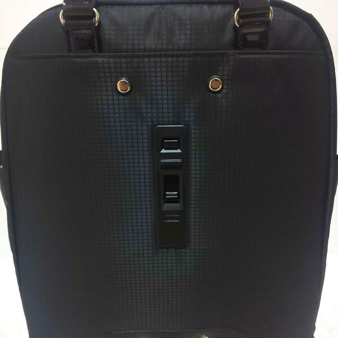 ✨極美品✨カナナ プロジェクト キャリーバッグ 機内持ち込み 21L チャーム付