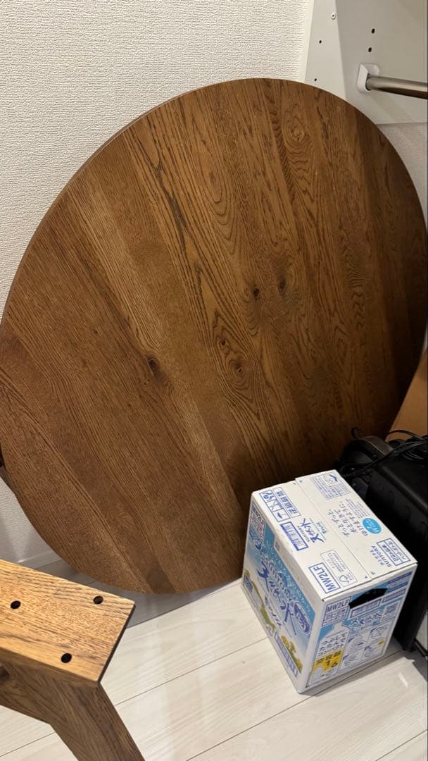 unico ADDAYラウンドダイニングテーブル