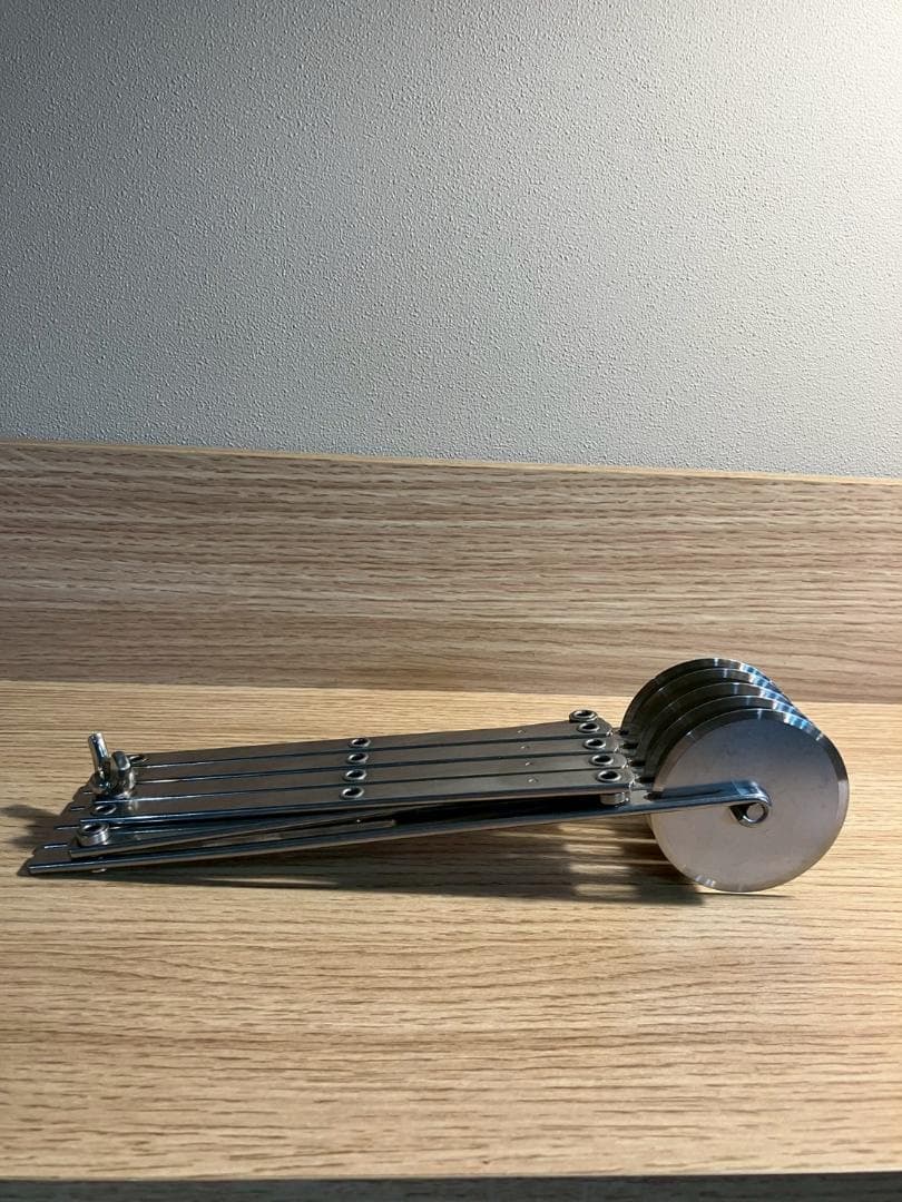 5輪 ペストリーカッター ステンレススチールカッター 拡張可能　【中古品】