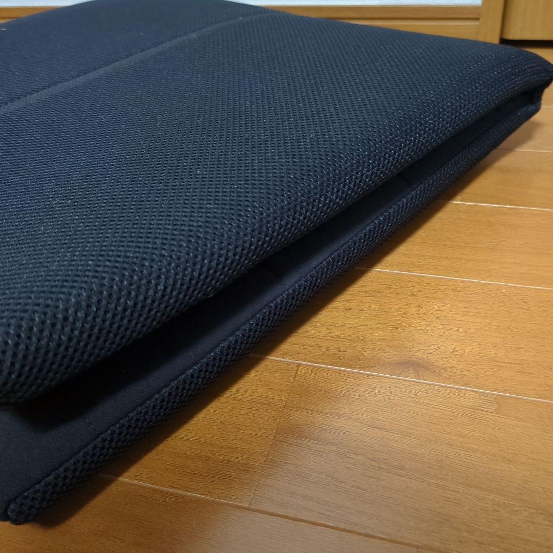 エア・ウィーブ 座クッション（背もたれ付）定価18,700円 8月初旬迄出品