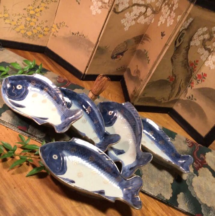 A584 古伊万里　元禄　染付　金彩　鯛皿　変形魚皿　　　1客