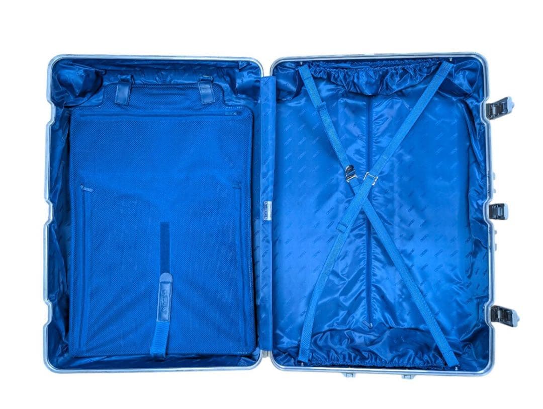 リモワ トパーズ 4輪　キャリーケース