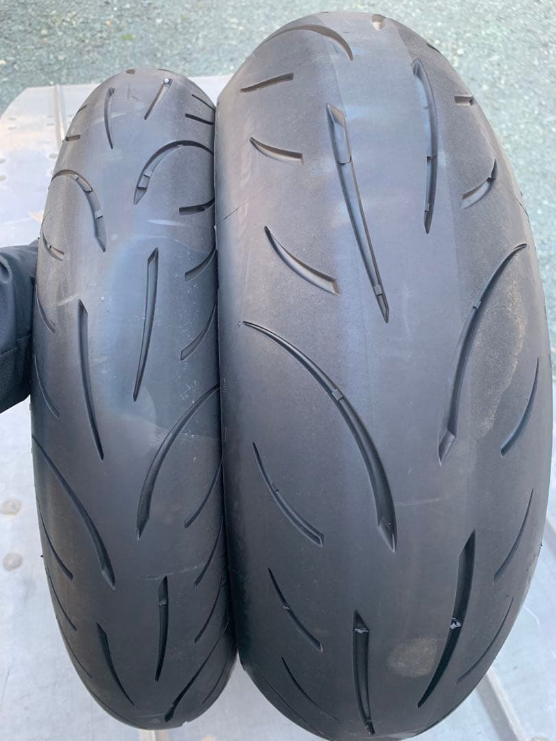 メッツラー M9RRタイヤセット 120/70ZR17・200/55ZR17