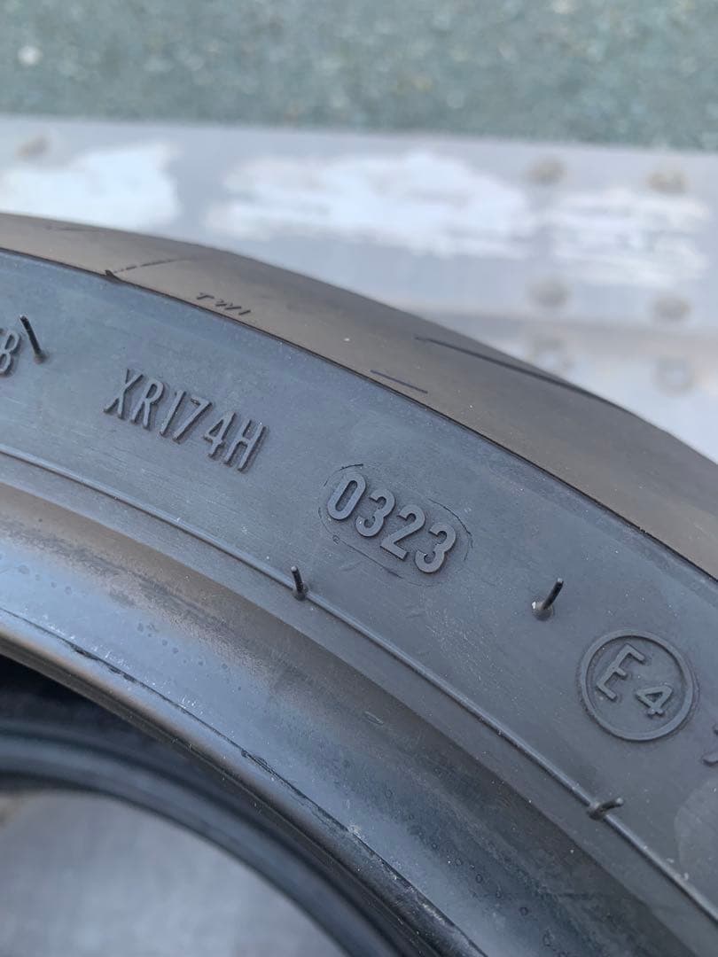 メッツラー M9RRタイヤセット 120/70ZR17・200/55ZR17