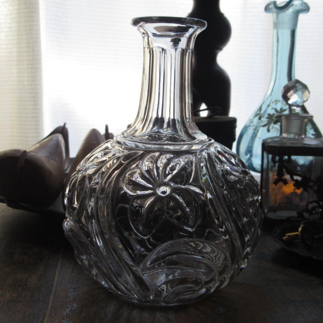 アンティークサンルイ　1900年頃「Moderne」