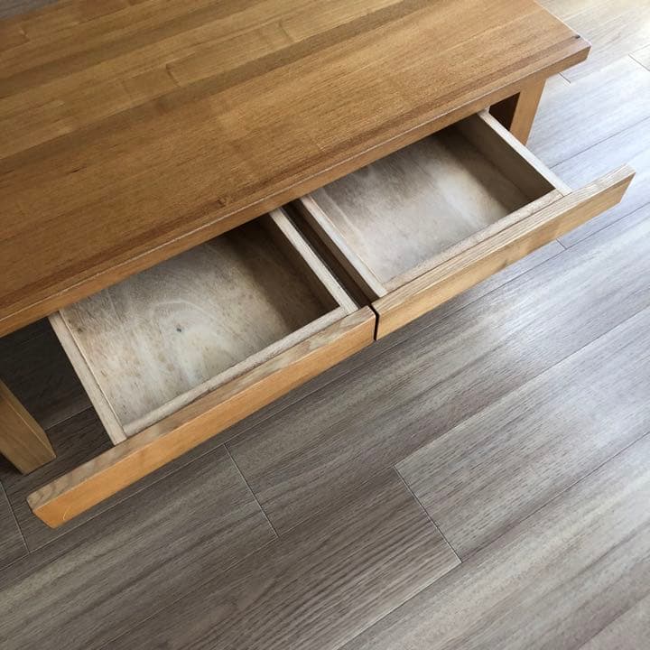 無印　引き出し付きセンターテーブル　タモ材