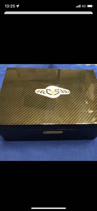 ⭐️新品未使用⭐️CUERVO Y SOBRINOS プレミアムシガー用ヒュミドール