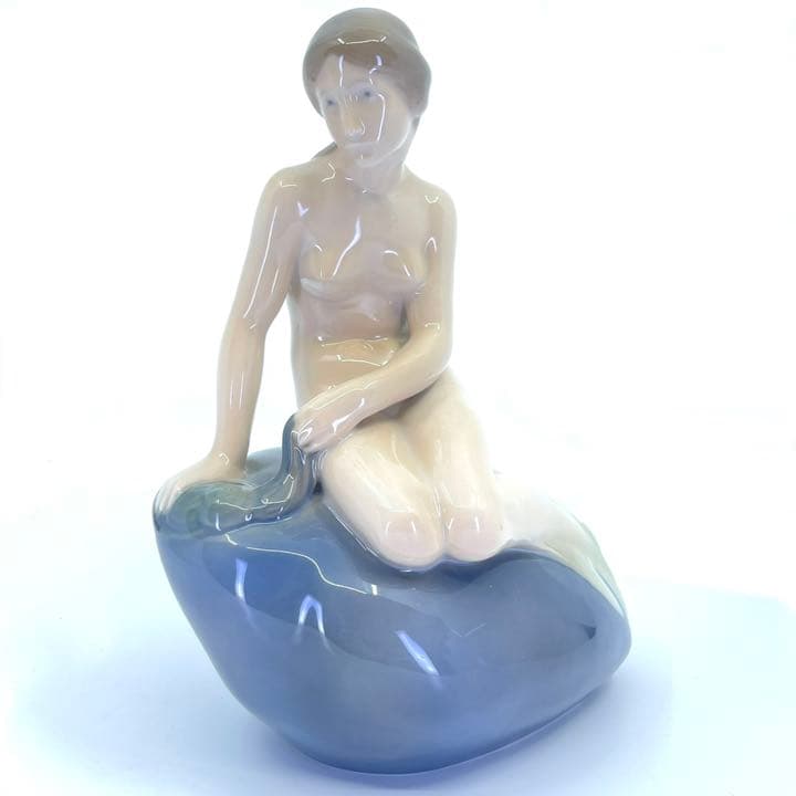 ヴィンテージ　ロイヤルコペンハーゲン フィギュリン