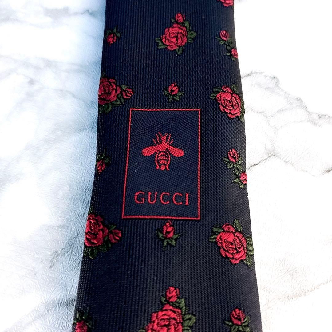 ✨未使用クラス✨GUCCI 現行　インターロッキング　GG柄 薔薇の花　ネクタイ