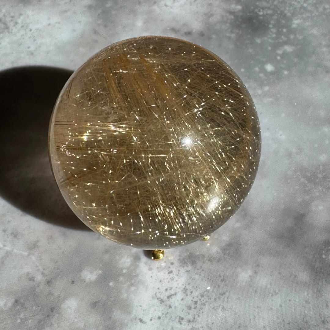 金運アップ◇ゴールドルチルクォーツ◇丸玉　約39.1㎜