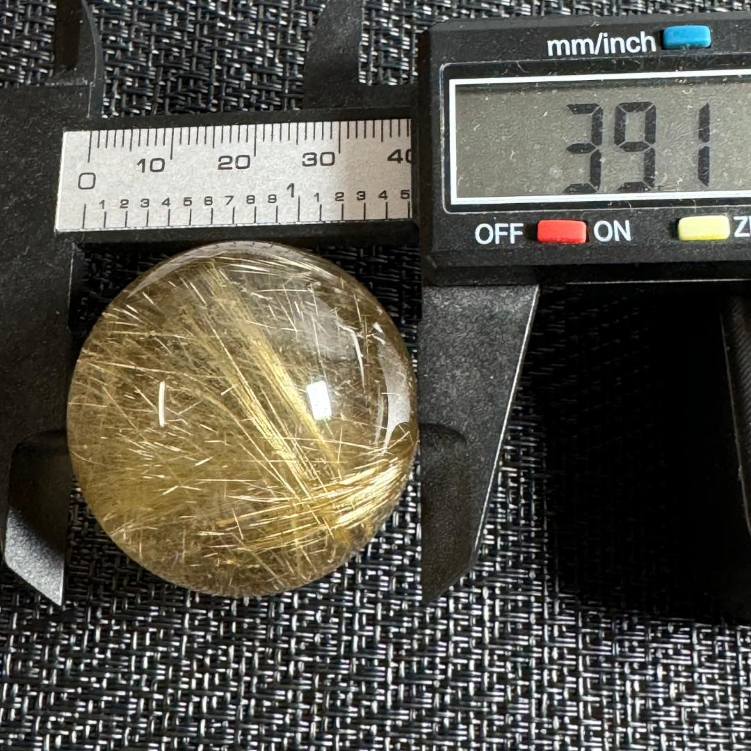 金運アップ◇ゴールドルチルクォーツ◇丸玉　約39.1㎜