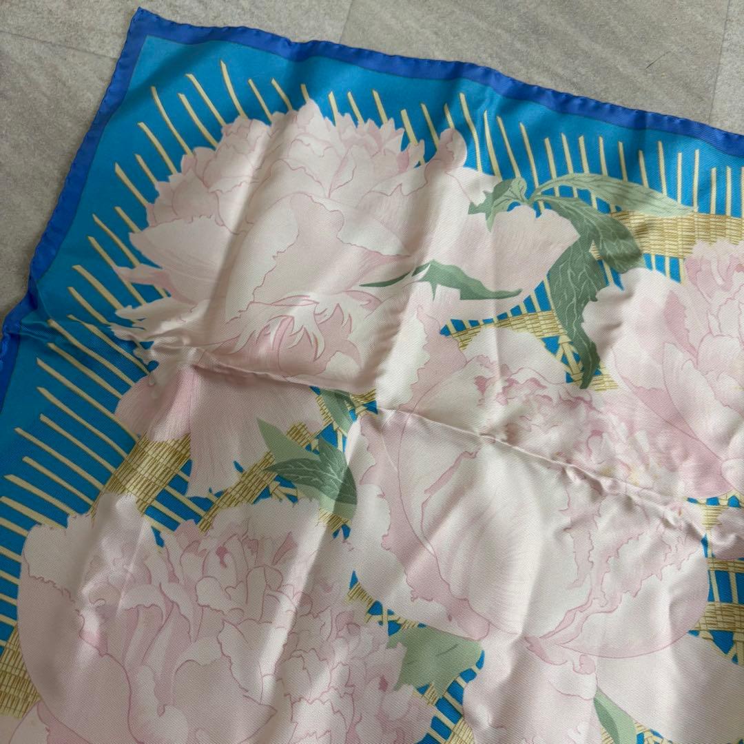 HERMES エルメス カレ90 Les Pivoines 芍薬 スカーフ