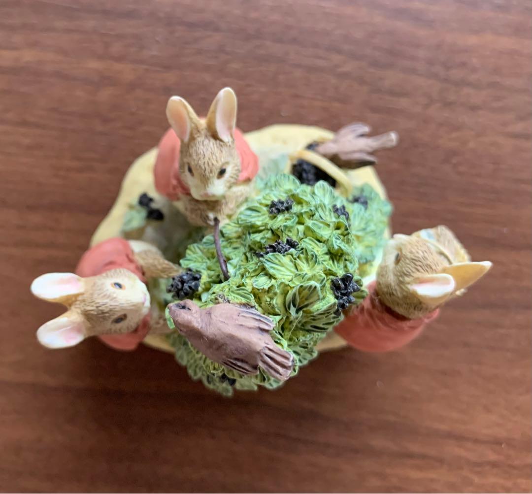 フロプシーモプシーカトンテール フィギュリン ピーターラビット 置物