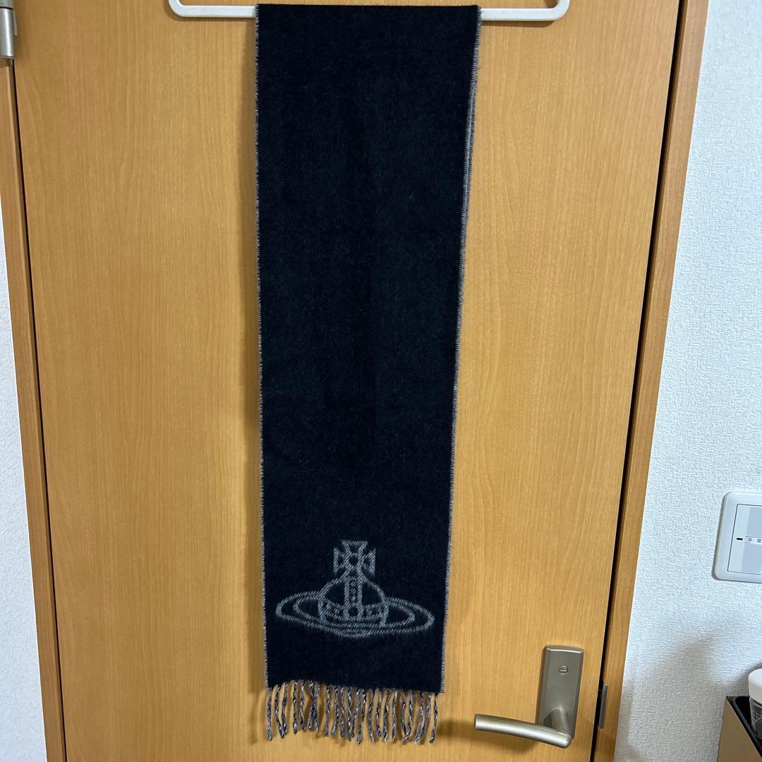 C*！様 Vivienne Westwood マフラー