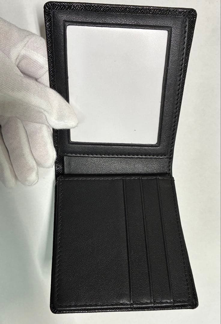 入手困難【新品】Vivienne Westwood オーブロゴ 札入れ