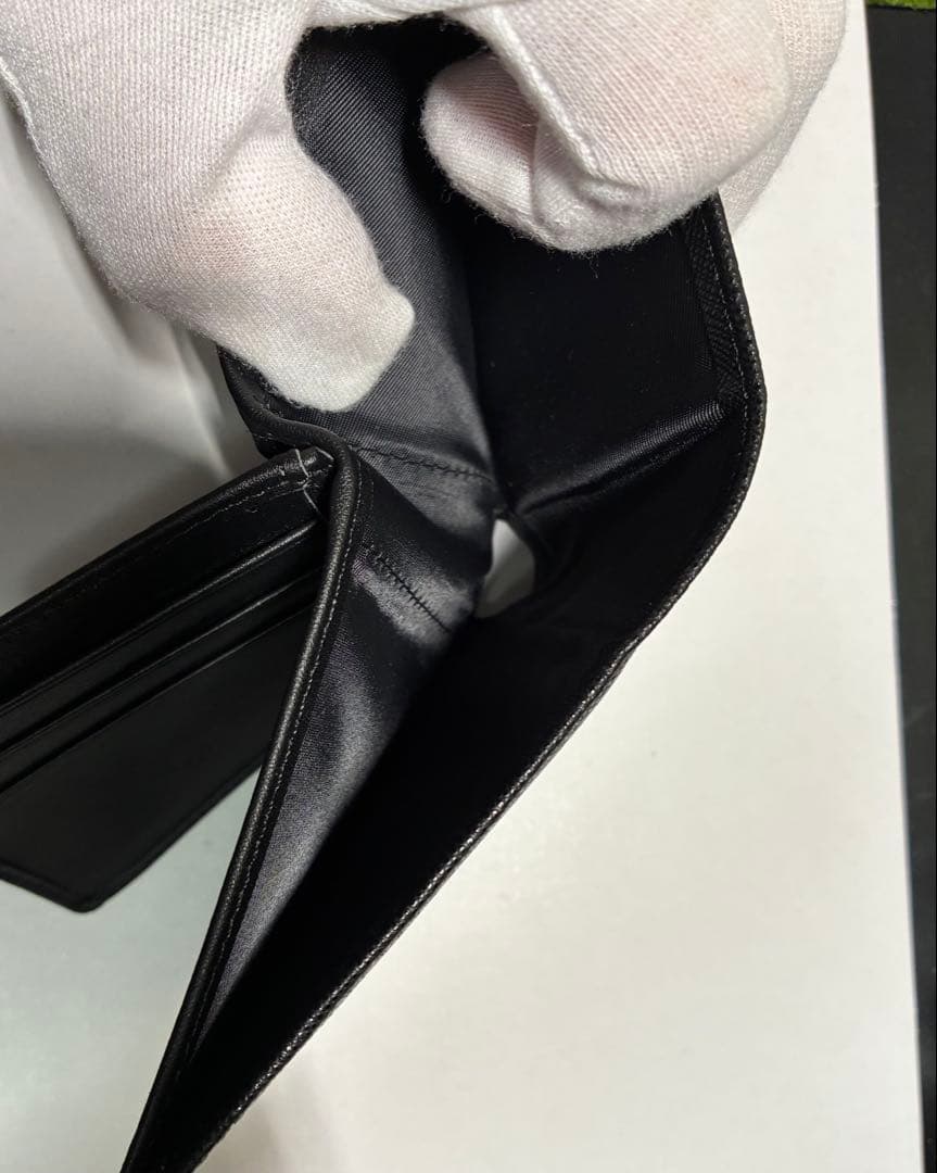 入手困難【新品】Vivienne Westwood オーブロゴ 札入れ