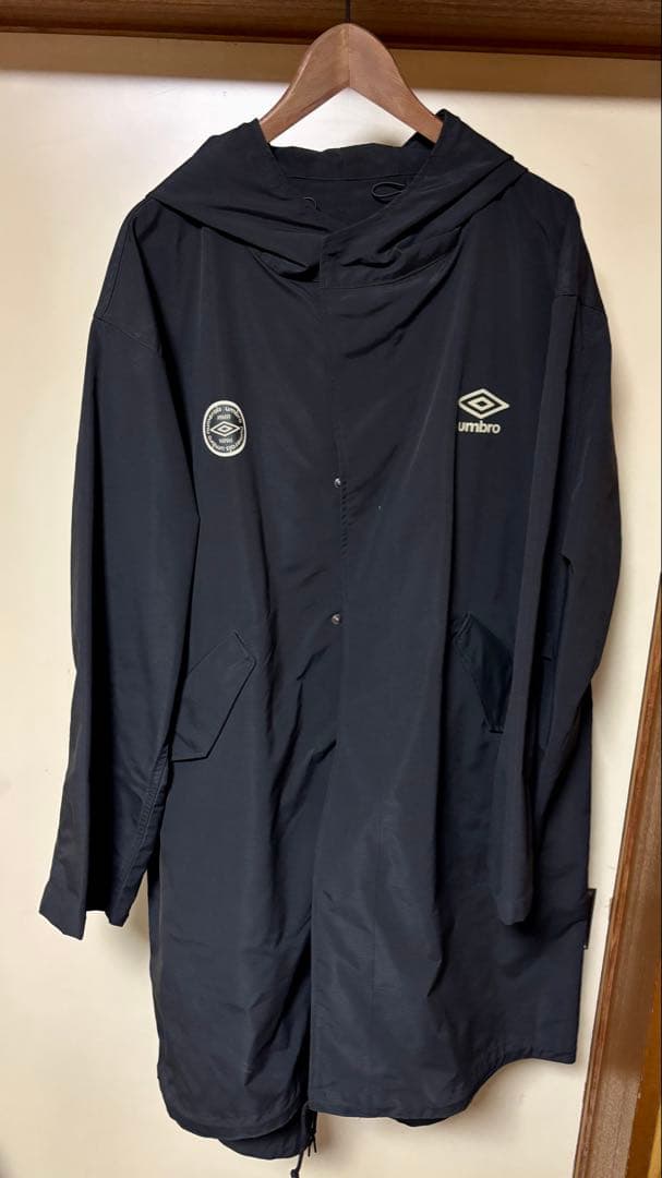 umbro × numerals ロングコート ベンチコート フード付き 美品