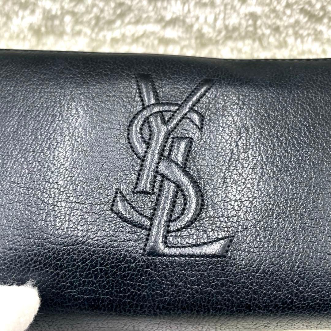 美品 サンローラン 長財布 カサンドラ エンボス ラウンドファスナー ブラック