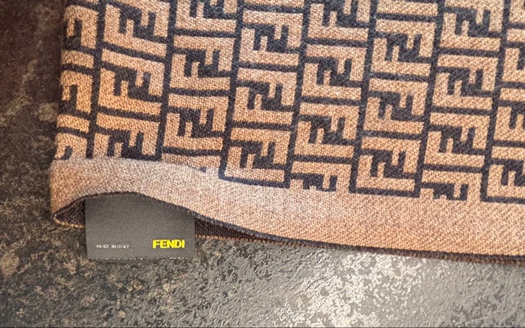 FENDI/フェンディ ＊ マフラー ＊ ズッカ柄 ＊ ストール
