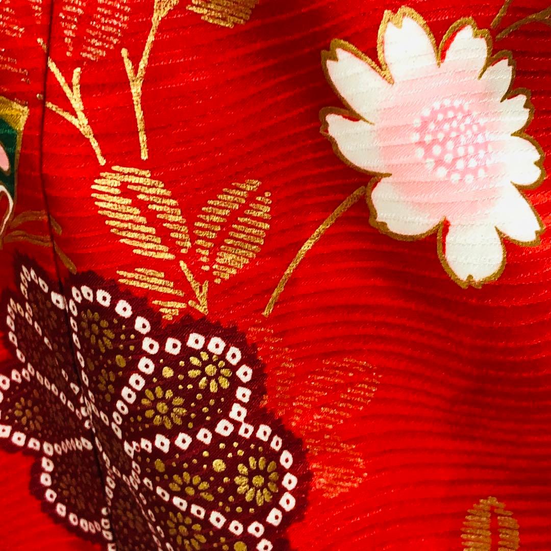 七五三七歳‼️完全フルセット‼️人気赤地に絞り柄豪華❤️か金彩金箔煌びやか際立つ