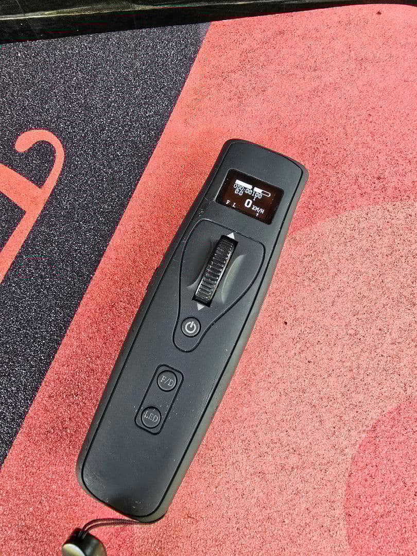 TeamGee H9 電動スケボー スケートボード　ロング 軽量薄型ハイスペック