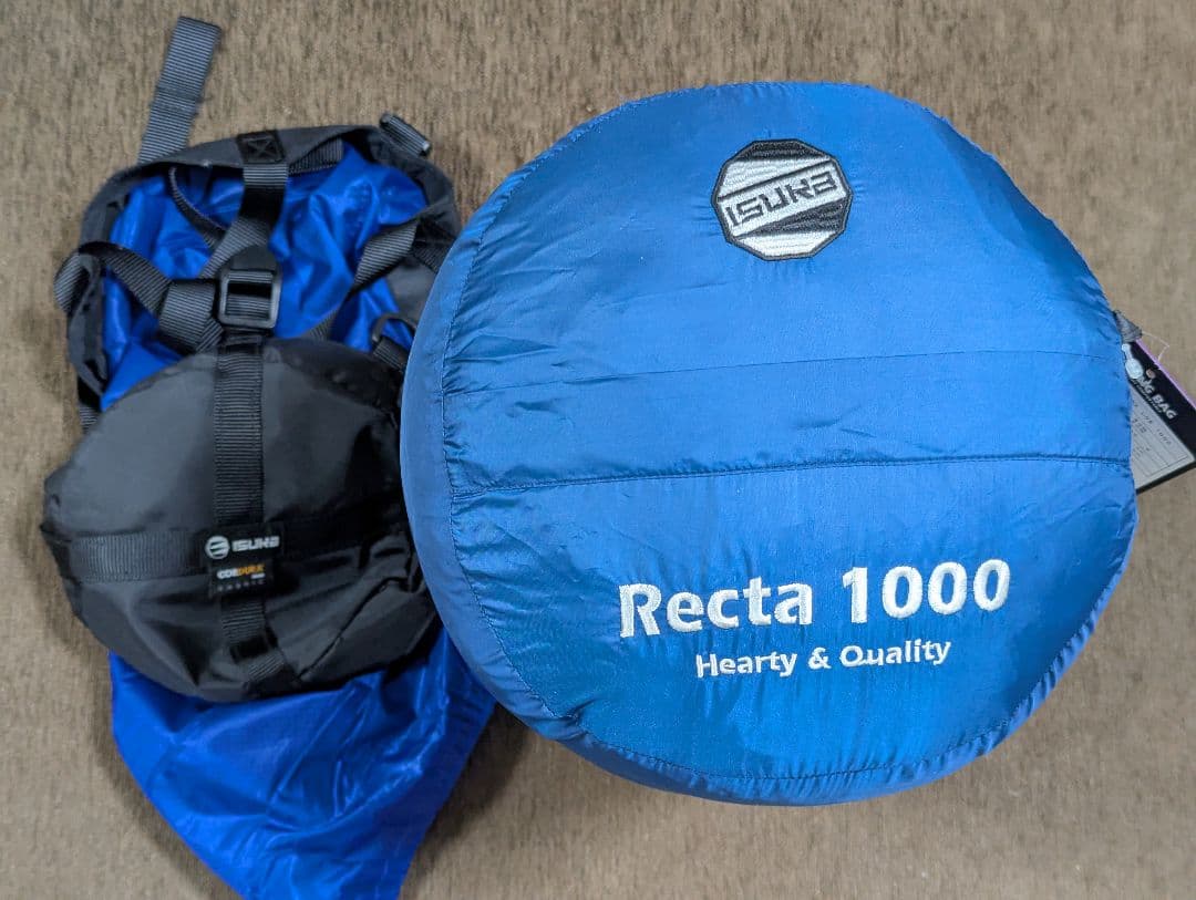ISUKA ダウンプラス　レクタ 1000 寝袋・シュラフ