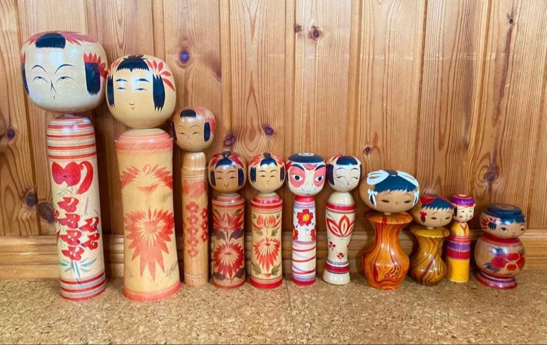 日本　手描きこけし　コレクション11体　アンティーク