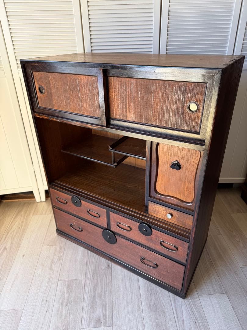 水屋箪笥 茶箪笥 飾り棚 レトロ 木製 古家具 和箪笥 アンティーク家具 桐 漆