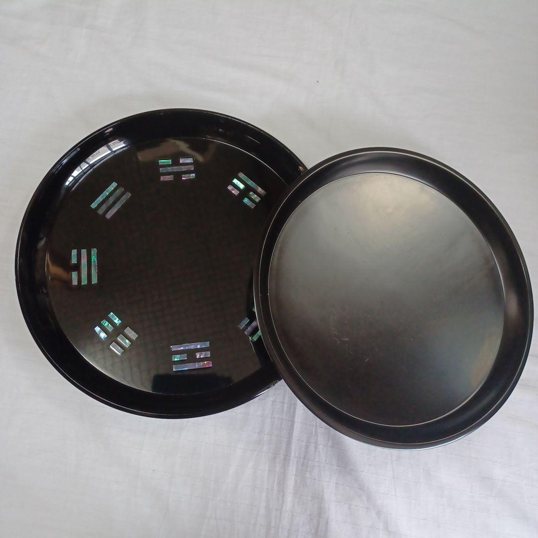 八卦盆(螺鈿入)と大円盆