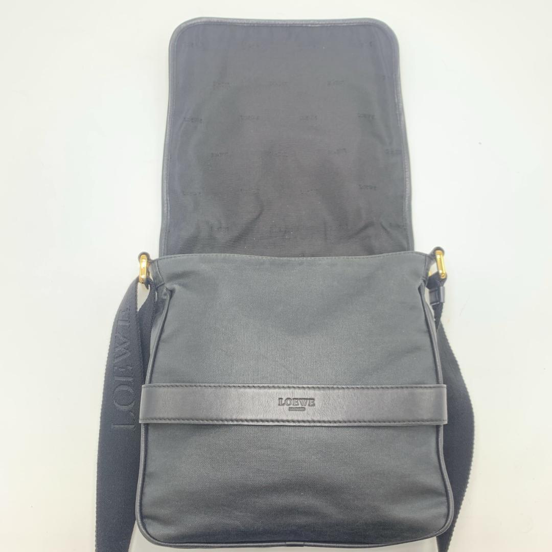 ロエベ ショルダーバッグ メッセンジャー ロゴ刻印 コーティングキャンバス
