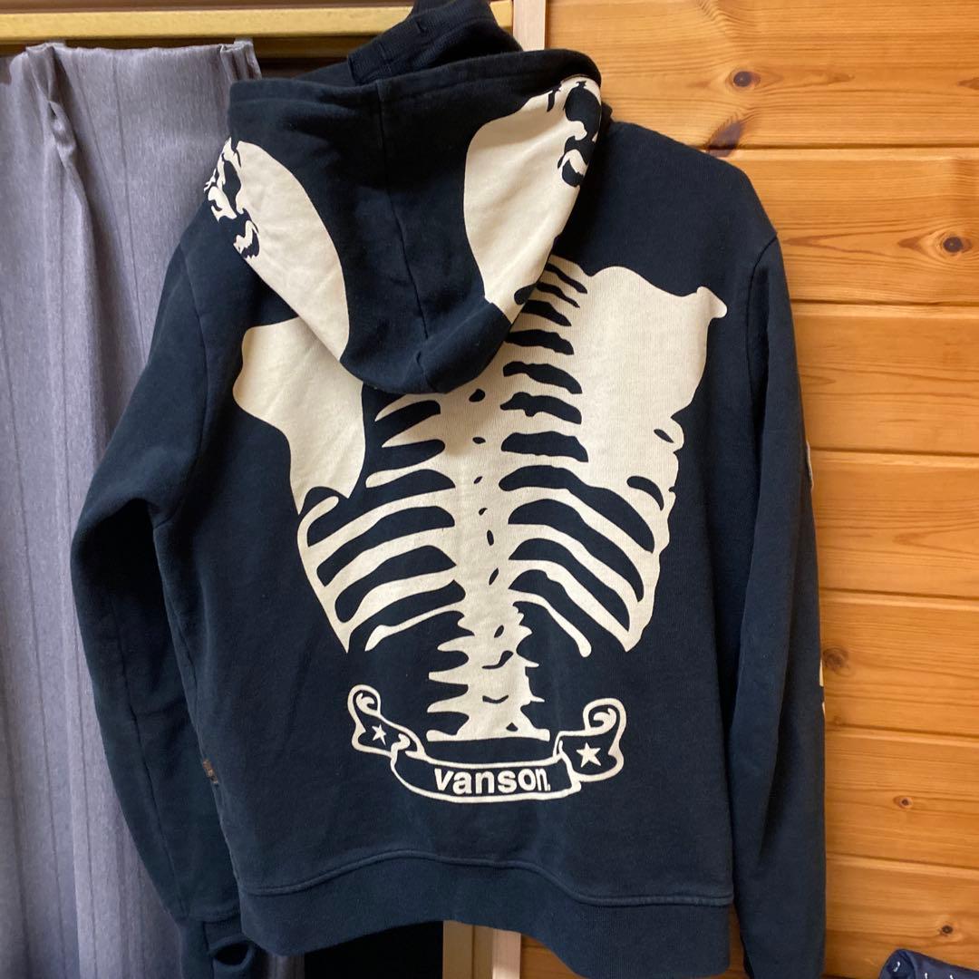 vanson スケルトンデザイン パーカー