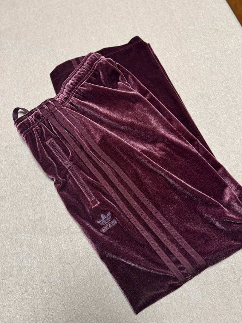 adidas ワインカラーベロアジャージ上下　美品
