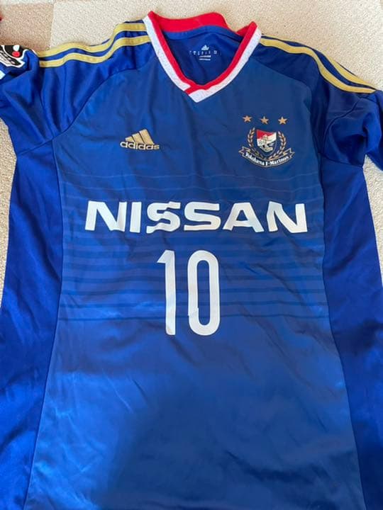 断捨離‼️　サッカー様々ユニフォーム　中村俊輔