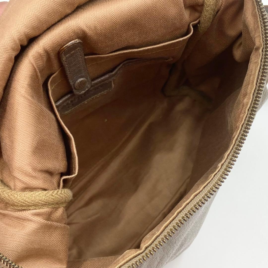 genten ゲンテン　リュック　ゴートベーシック　レザー　カーキ