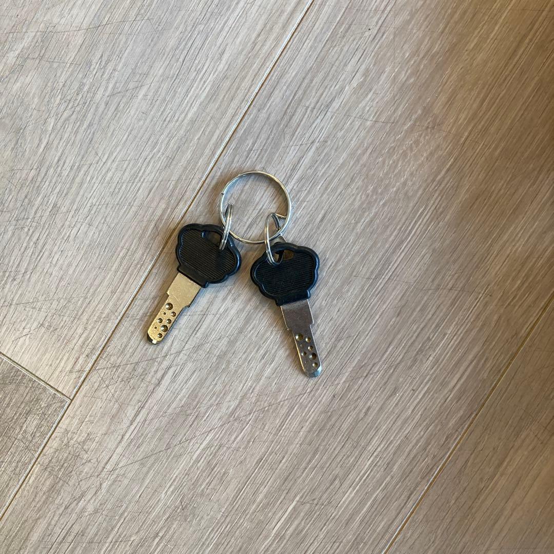 【定価16,280円】タイヤロック SCIBORG SUV用イエロー。キー2個