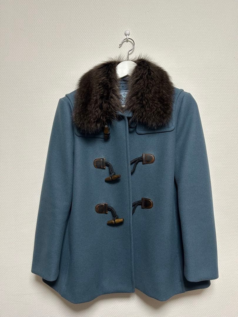 PRADA プラダ　ブルーコート　リアルファー付き　サイズ38