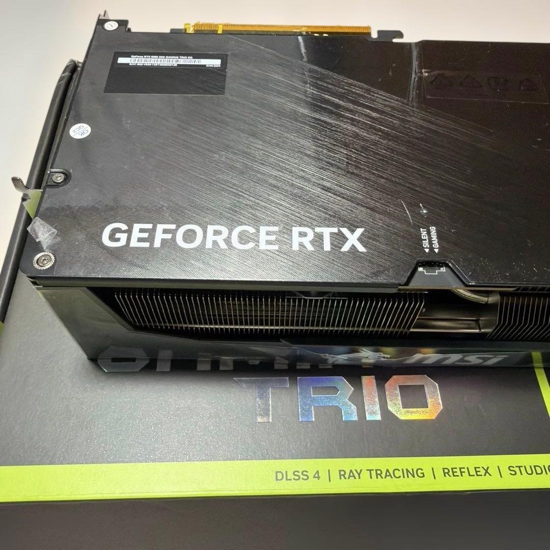 GeForce RTX 5090 GAMING TRIO 32GB ジャンク