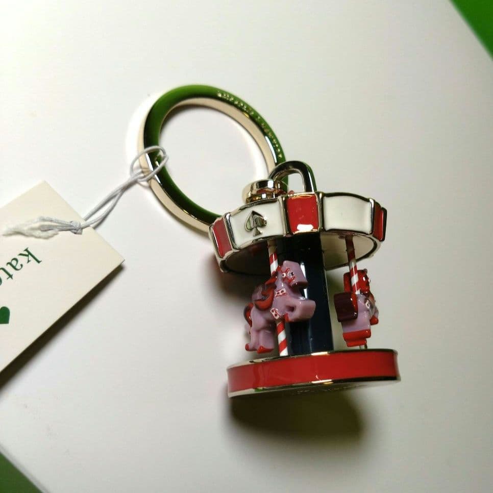 新品　ケイト・スペード　キーリング　メリーゴーランド