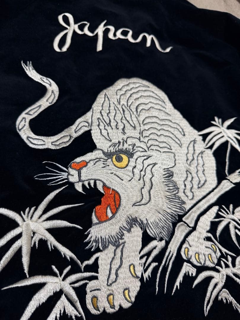 美品２面用 別珍 AVIREX USA 虎鷲 日本限定スカジャン vintage